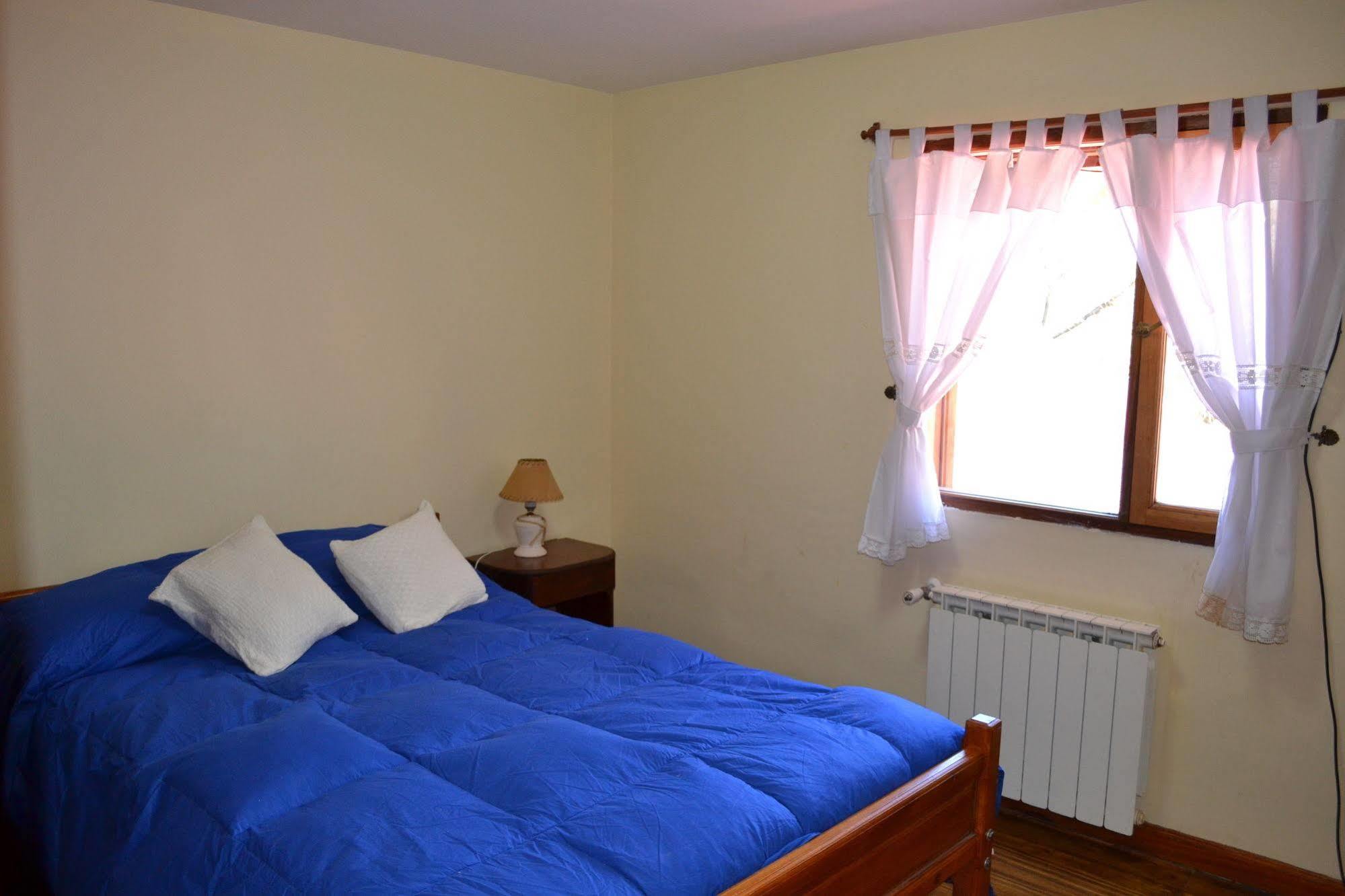 Camping Y Hostal El Ovejero El Calafate Exterior foto