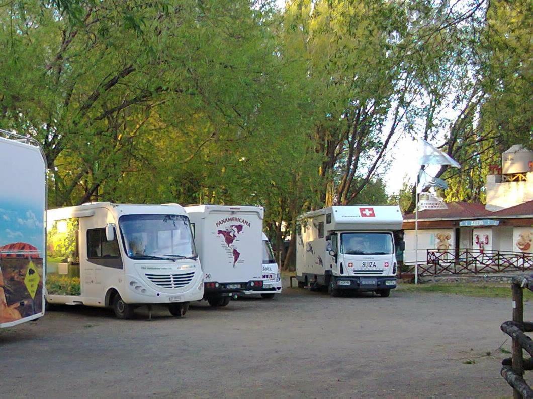 Camping Y Hostal El Ovejero El Calafate Exterior foto